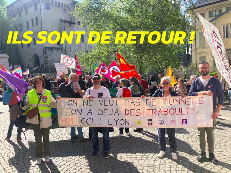 Photo de la manif des opposants en 2025